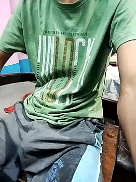 Snapshot of Afgref5335 chatting on 09-21-25, 05:25 Afgref5335 online show from 09-21-25, 05:25