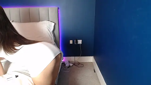 esmerose4 online show from 11-09-25, 06:50