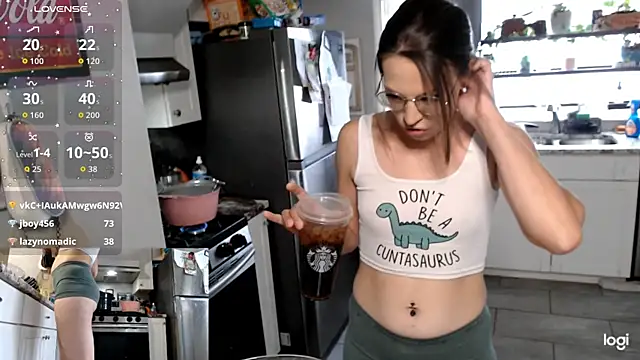 KSwonderland6 online show from 10-28-25, 02:53