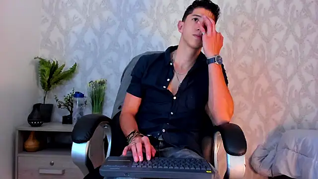 Dorianmistery2322  online show from 01-30-25, 05:30