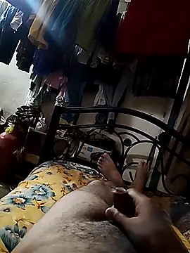 Snapshot of Mumbai_Boy_k chatting on 03-08-26, 06:39 Mumbai Boy k online show from 03-08-26, 06:39