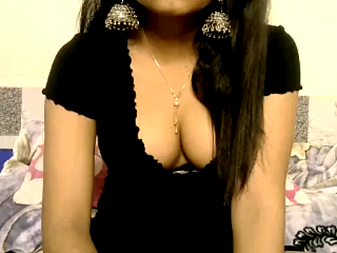 Snapshot of Sanjana_Gupta chatting on 02-03-25, 06:45 Sanjana Gupta online show from 02-03-25, 06:45