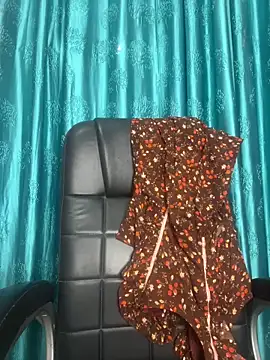 Snapshot of poision51 chatting on 02-02-26, 05:17 poision51 online show from 02-02-26, 05:17