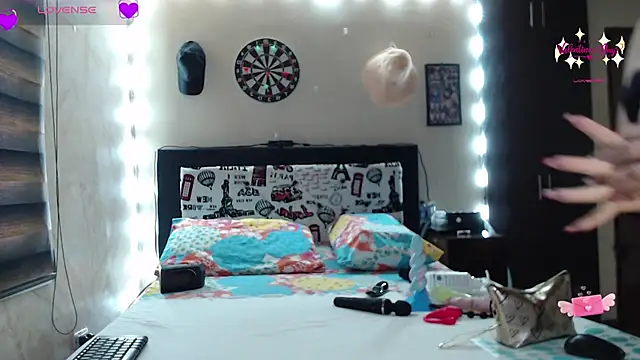 Rachell 111 online show from 02-25-25, 11:52