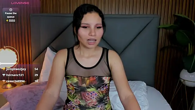 Snapshot of dulce_natyy chatting on 01-16-25, 08:33 dulce natyy online show from 01-16-25, 08:33