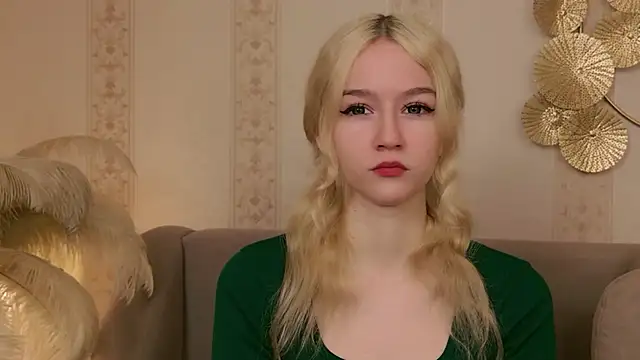 Snapshot of NaomiLoys chatting on 11-12-25, 11:21 NaomiLoys online show from 11-12-25, 11:21