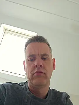 Hectorthyssen1 online show from 05-15-26, 11:17