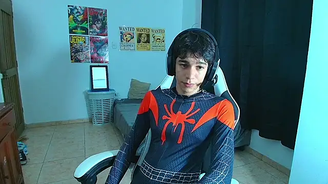 Snapshot of Zacktk7 chatting on 02-15-25, 07:38 Zacktk7 online show from 02-15-25, 07:38