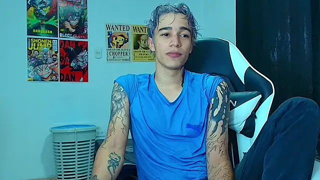 Snapshot of Zacktk7 chatting on 03-05-25, 07:27 Zacktk7 online show from 03-05-25, 07:27