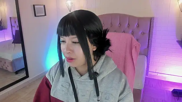 Namiko Park online show from 01-11-25, 12:40