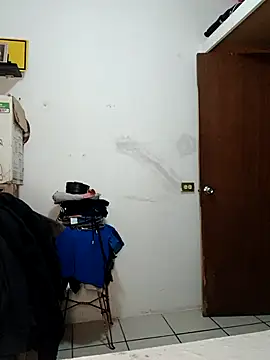 Snapshot of jhonyhot9292 chatting on 02-23-26, 10:40 jhonyhot9292 online show from 02-23-26, 10:40