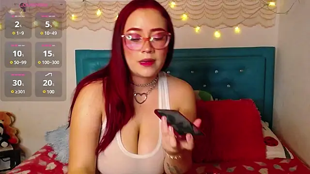 Snapshot of zarquita99 chatting on 01-12-25, 11:15 zarquita99 online show from 01-12-25, 11:15