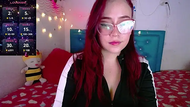 Snapshot of zarquita99 chatting on 02-05-25, 12:42 zarquita99 online show from 02-05-25, 12:42