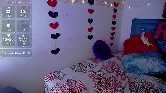 Snapshot of zarquita99 chatting on 03-04-25, 12:55 zarquita99 online show from 03-04-25, 12:55