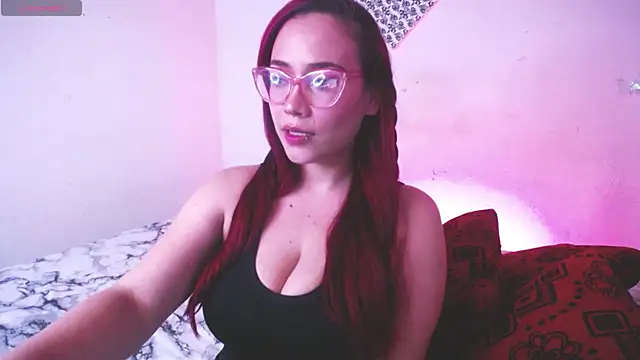 Snapshot of zarquita99 chatting on 10-28-25, 09:24 zarquita99 online show from 10-28-25, 09:24