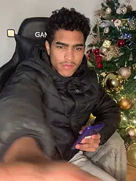 Ryan-hot online show from 12-12-24, 02:15