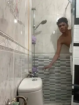 Ryan-hot online show from 12-22-24, 01:34