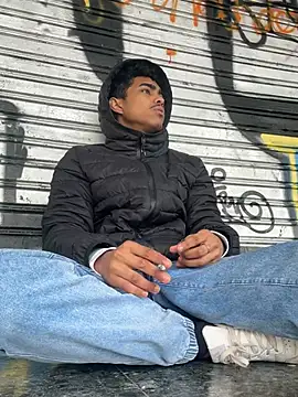 Ryan-hot online show from 03-10-25, 10:26