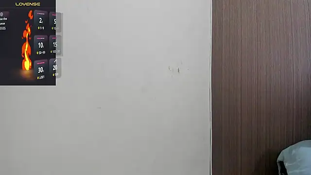 Snapshot of gisellove1 chatting on 09-27-25, 05:18 gisellove1 online show from 09-27-25, 05:18