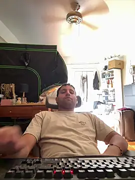 TacosSenpai online show from 10-06-25, 04:21