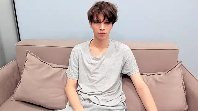 Im Shine Guy online show from 11-22-25, 08:13