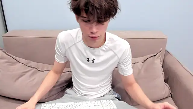 Im Shine Guy online show from 11-25-25, 08:03