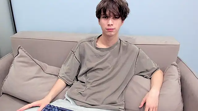 Im Shine Guy online show from 12-05-25, 06:11