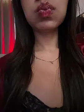 Snapshot of Lolitacooper chatting on 05-27-26, 07:44 Lolitacooper online show from 05-27-26, 07:44