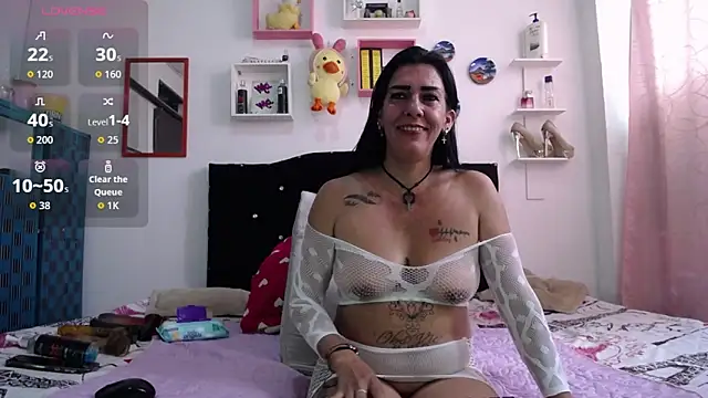 la gatabk  online show from 12-14-25, 06:34