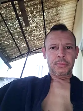 Snapshot of Vasember11@xh chatting on 06-17-26, 06:42 Vasember11xh online show from 06-17-26, 06:42
