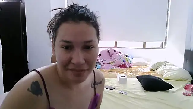 luxandracon23 online show from 10-17-25, 02:41