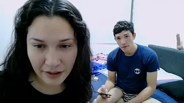 luxandracon23 online show from 11-11-25, 04:07