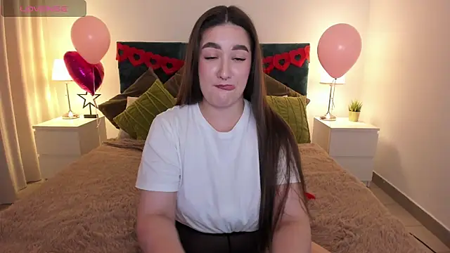 Aria Blisss online show from 02-19-25, 12:44