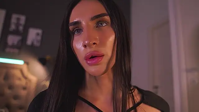 Snapshot of Kim_Oberlin_ chatting on 02-05-25, 02:05 Kim Oberlin online show from 02-05-25, 02:05