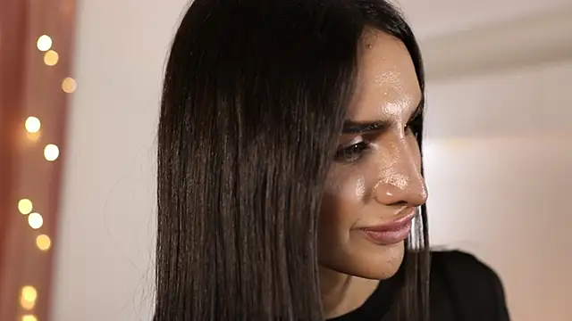 Snapshot of Kim_Oberlin_ chatting on 02-06-25, 02:04 Kim Oberlin online show from 02-06-25, 02:04