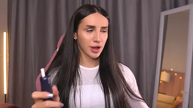 Snapshot of Kim_Oberlin_ chatting on 11-04-25, 11:09 Kim Oberlin online show from 11-04-25, 11:09