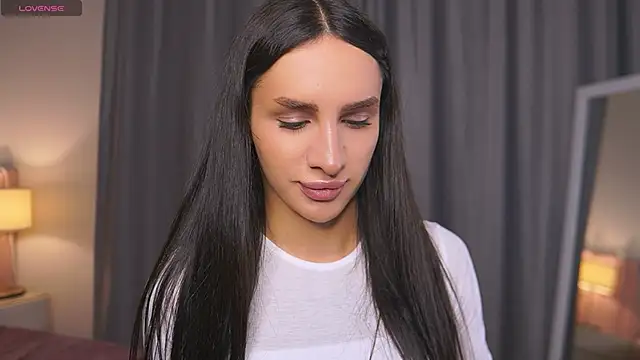 Snapshot of Kim_Oberlin_ chatting on 11-05-25, 11:10 Kim Oberlin online show from 11-05-25, 11:10