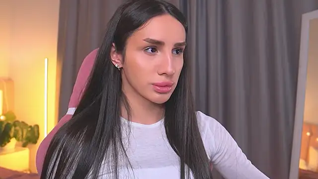 Snapshot of Kim_Oberlin_ chatting on 11-11-25, 11:32 Kim Oberlin online show from 11-11-25, 11:32