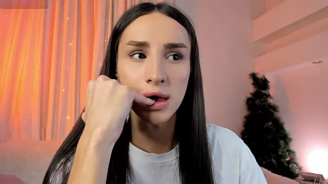 Snapshot of Kim_Oberlin_ chatting on 12-14-25, 05:57 Kim Oberlin online show from 12-14-25, 05:57