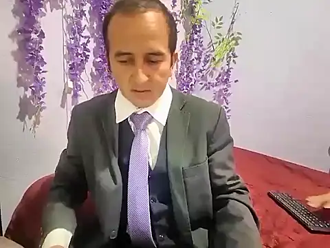 yazforeSolo online show from 10-09-25, 02:37