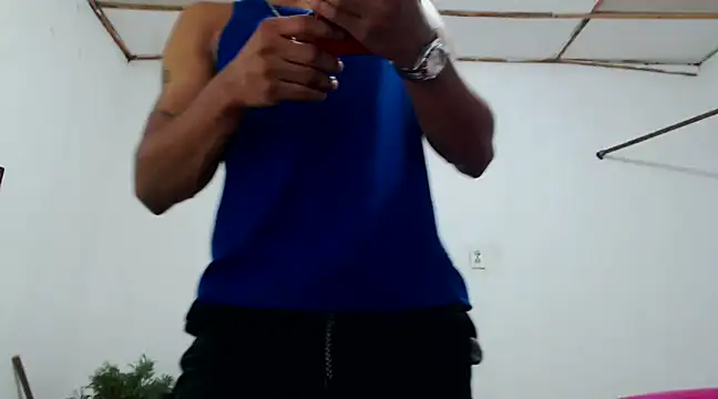 Snapshot of fernandez_latinblackk chatting on 12-10-24, 10:58 fernandez latinblackk online show from 12-10-24, 10:58