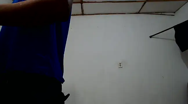Snapshot of fernandez_latinblackk chatting on 12-23-24, 02:35 fernandez latinblackk online show from 12-23-24, 02:35