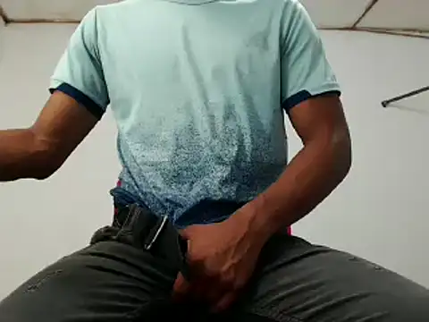 Snapshot of fernandez_latinblackk chatting on 01-09-25, 05:02 fernandez latinblackk online show from 01-09-25, 05:02