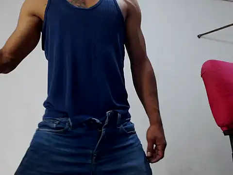 Snapshot of fernandez_latinblackk chatting on 01-17-25, 03:34 fernandez latinblackk online show from 01-17-25, 03:34