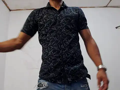 Snapshot of fernandez_latinblackk chatting on 01-29-25, 04:15 fernandez latinblackk online show from 01-29-25, 04:15