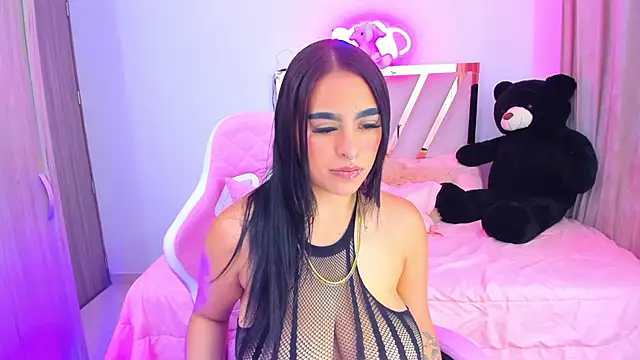 Sofia martiin online show from 12-21-24, 08:43