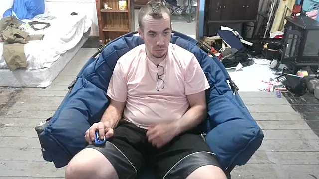 ScubaStevex online show from 03-20-25, 06:08