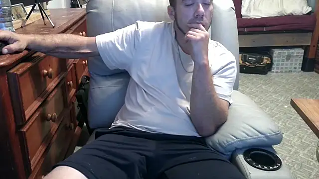 ScubaStevex online show from 10-04-25, 11:41