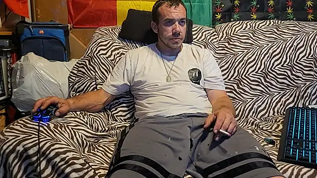 ScubaStevex online show from 06-11-26, 11:08