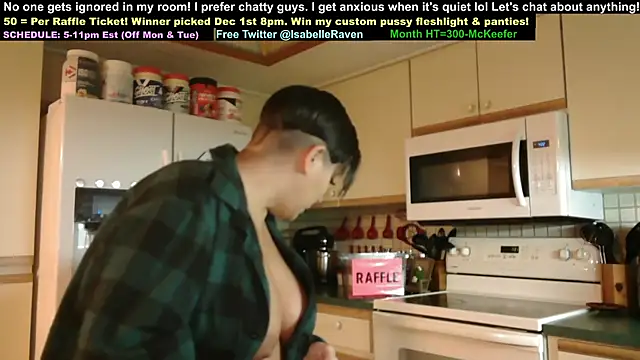 IsabelleRaven online show from 11-08-25, 11:36